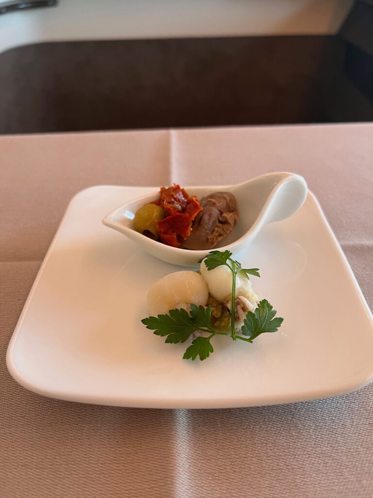JALファーストクラスで提供された機内食